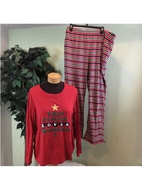Jammies for Families “This Family Loves Christmas” pajamas Womans XXL